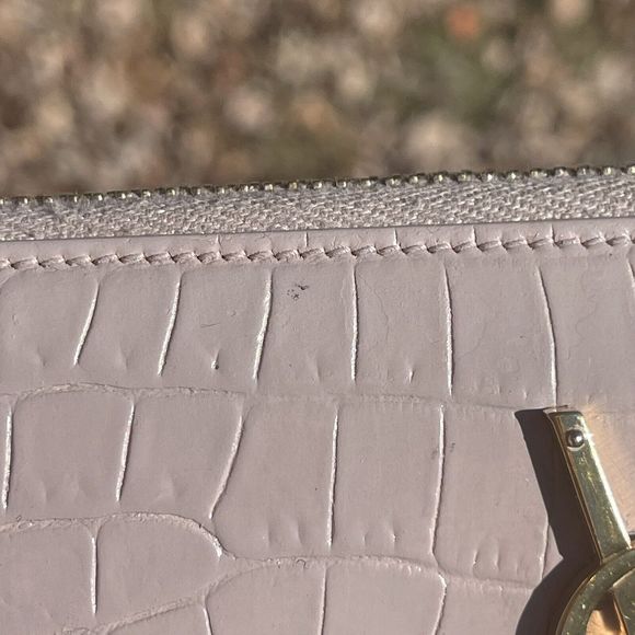 Auth Saint Laurent Round Zipper Long Wallet Croco Embossed YSL Logo Gold - Picture 7 of 12